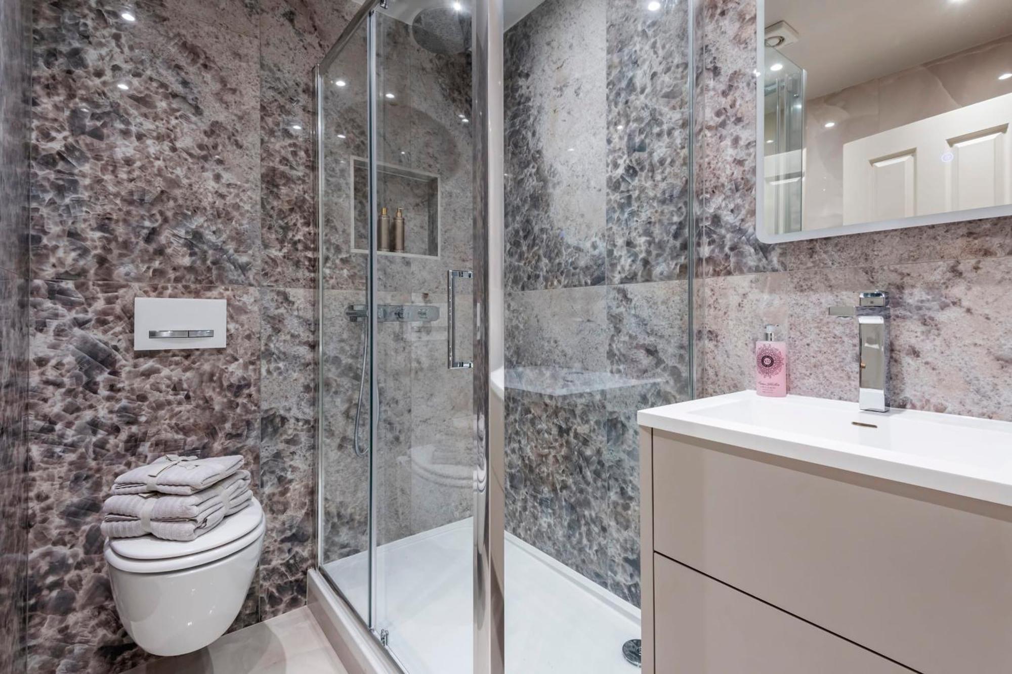 Apartment Marble Arch 1-hosted By Sweetstay *